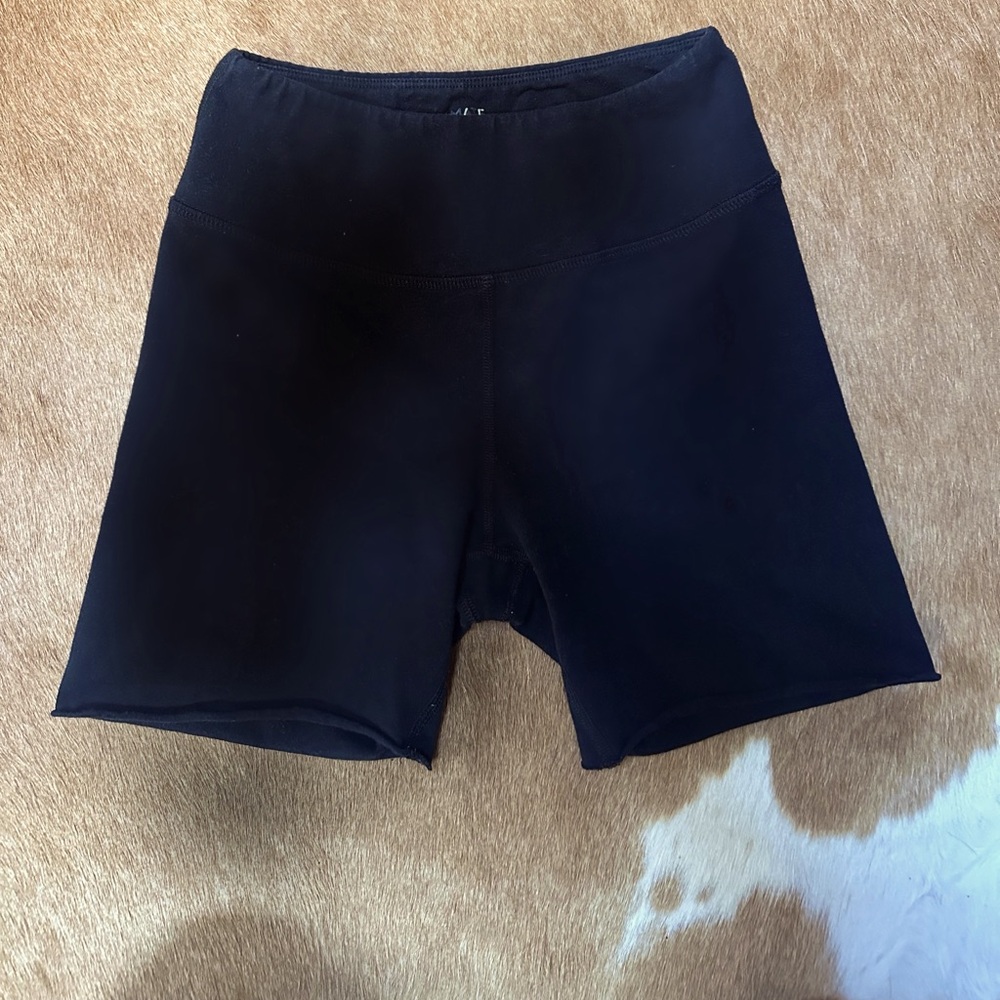 mate the label biker shorts organic cotton